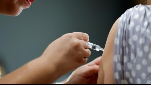 Campaña de vacunación contra influenza parte este domingo: Conoce quiénes deben vacunarse
