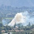 Un incendio forestal se encuentra en desarrollo en la comuna de La Reina, Región Metropolitana, el que presenta peligro de propagación a viviendas. ¡Detalles en la siguiente nota!