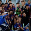 Universidad de Chile venció 1-0 a Colo Colo en el Estadio Monumental con gol de Matías Zaldivia, logrando su primera victoria del torneo en un clásico intenso y disputado. Revisa los detalles del partido.