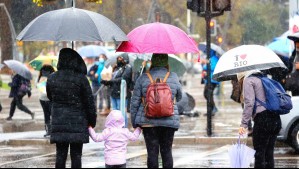 Anuncian lluvias para este lunes en la Región Metropolitana: ¿En qué sectores y a qué hora se registrarán?