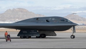 Es casi invisible y puede llevar armas nucleares: Las características del Bombardero B-2 Spirit de EEUU