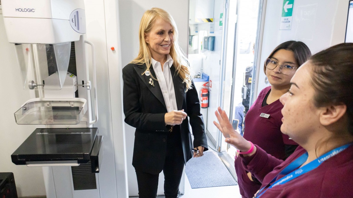 SOAP solidario: Así puedes comprar el seguro impulsado por Fundación Care de Cecilia Bolocco