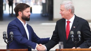 Boric y Kast se reúnen en La Moneda en medio de polémica por cable submarino chino