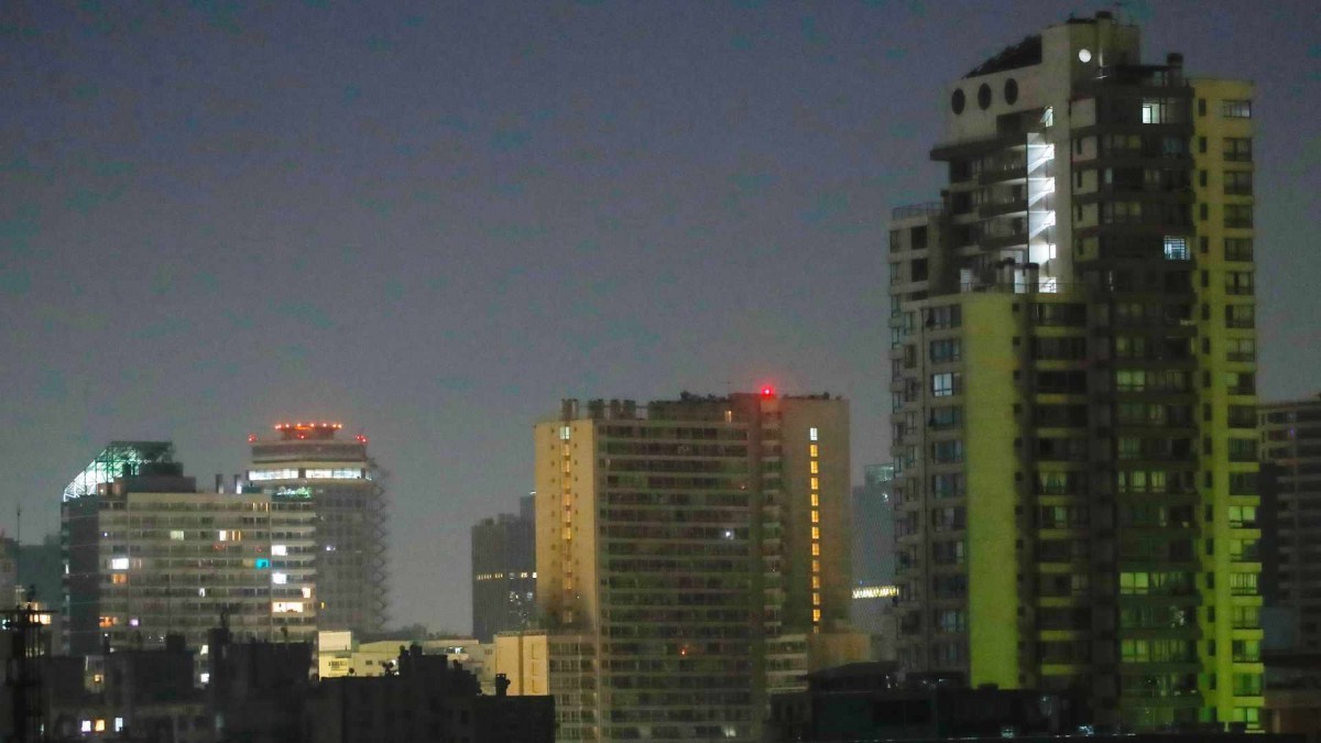 ¿Dónde y a qué hora?: Enel programa cortes de luz en sectores de ocho comunas para este jueves