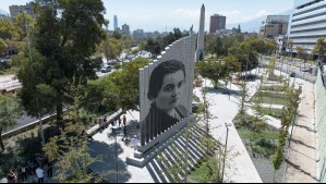 Inauguran Plaza Italia con monumento de Gabriela Mistral y sin estatua de Baquedano: Escultura retornaría 'en los próximos días'