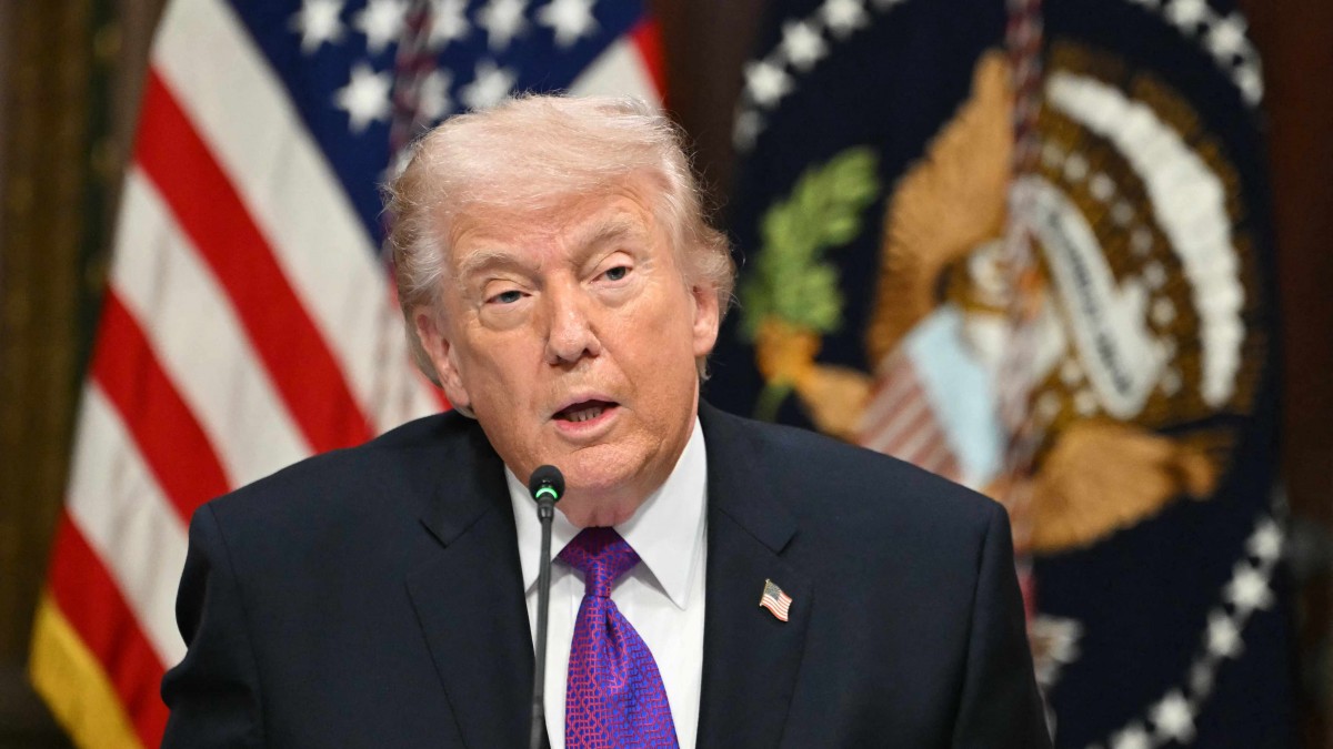 Donald Trump asegura que Irán podría ser golpeado 'muy fuertemente' y que atacarían nuevas zonas