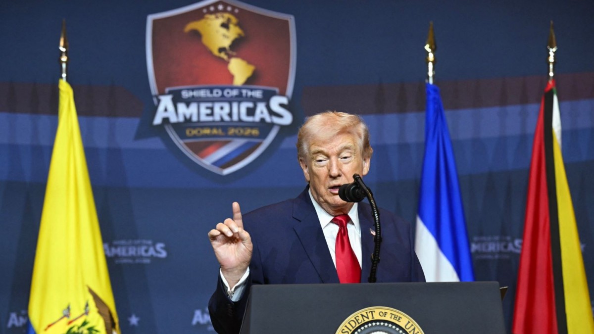 Trump asegura que Cuba 'vive sus últimos momentos' y confirma negociaciones con el régimen de La Habana