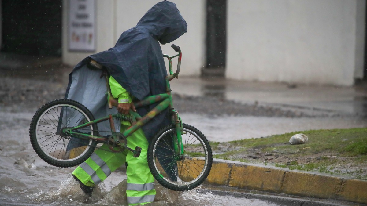 ¿Cuándo y dónde lloverá? El avance del sistema frontal de este fin de semana, día a día