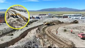 Retroexcavadoras ya trabajan en la frontera: Así avanzan las faenas de construcción de zanjas en Colchane