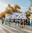 Lollapalooza 2027 confirmó que la venta de entradas se anticipó y, por primera vez, estarán disponibles casi un año antes: tickets early birds y etapas de Preventa 1 ya tienen fecha para comprar y confirmaron los precios de cada tramo.
