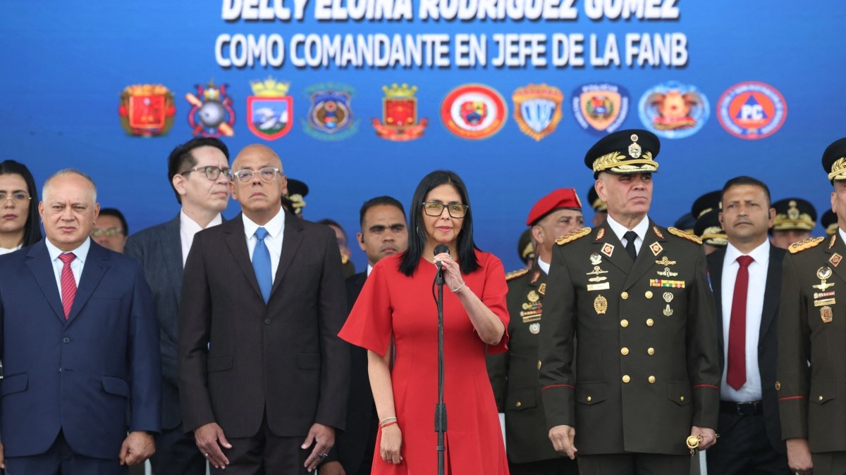 Cae otro exaliado de Maduro: Presidenta de Venezuela destituye a Vladimir Padrino como ministro de Defensa