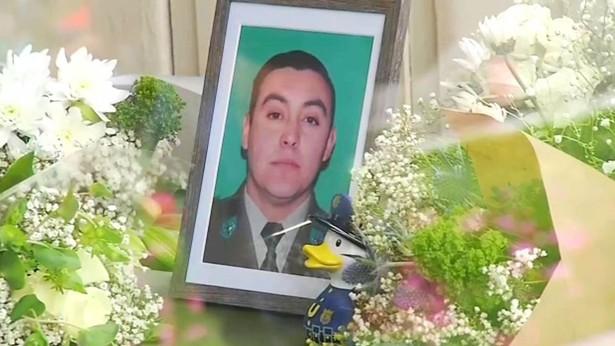 'Una carrera intachable': ¿Quién era Javier Figueroa, el carabinero que falleció tras ser baleado en Puerto Varas?