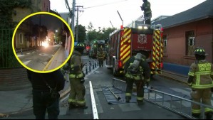 Corte en cable de alta tensión provoca incendio en Providencia: Un auto y tres casas resultaron afectadas