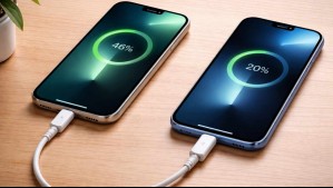 ¿Tu iPhone se queda sin batería? Este truco permite cargarlo usando otro celular de Apple