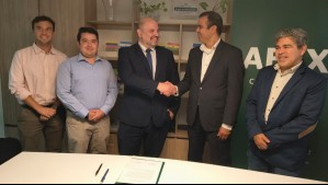 AFEX y RedMigrantes firman acuerdo para humanizar el envío de dinero y potenciar la integración