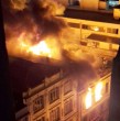 Un incendio estructural se registra la noche de este martes en pleno centro de la ciudad de Valparaíso. Se trata de un inmueble de dos pisos ubicado entre las calles Prat y Cochrane.