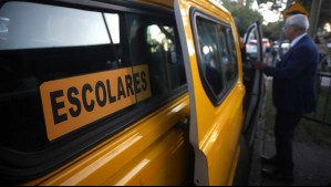 Gobierno suma a furgones escolares a bono por alza de combustibles: Este es el monto que recibirán