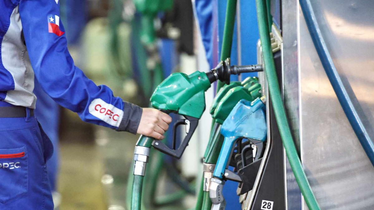 ¿Cómo ahorrar combustible? Experto revela cuáles son los mejores trucos para gastar menos bencina