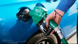 Bencina gratis por un minuto ahora será cinco veces al día: Estación de servicio regala combustible en todo Chile