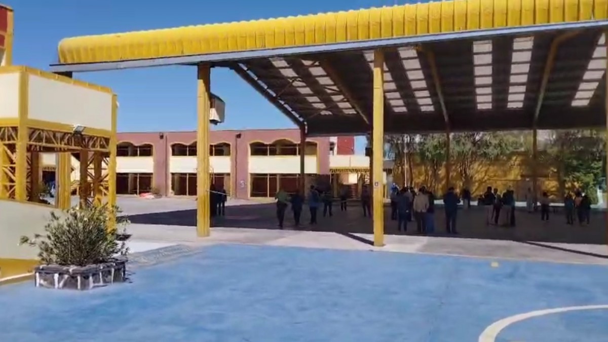Tragedia en Calama: alumno mata a inspectora al interior de su colegio y deja heridas a otras cuatro personas