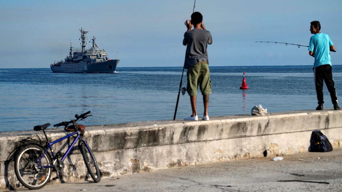 Petrolero ruso se acerca a Cuba a pesar del bloqueo de EEUU: Sería el primer cargamento de crudo en llegar a la isla desde enero