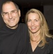 Laurene Powell Jobs reveló que ha donado cerca de la mitad de la herencia de Steve Jobs, unos 5.000 millones de dólares, para cumplir su promesa de no acumular riqueza y apoyar causas sociales.