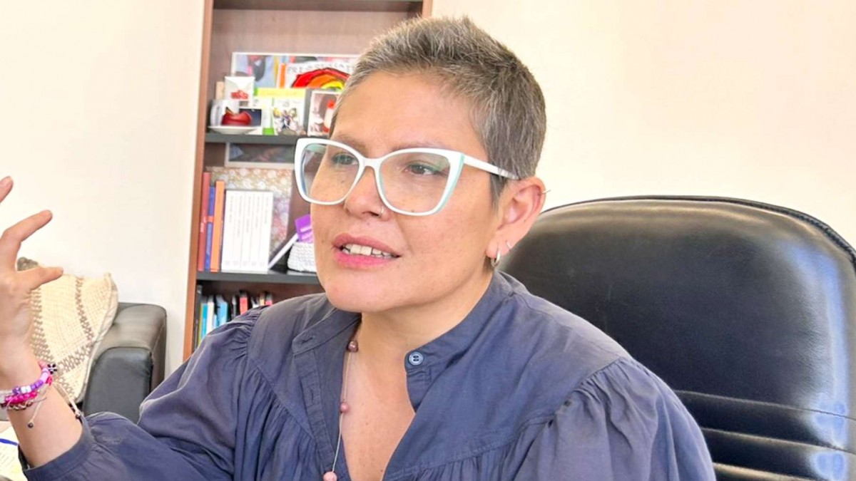 Ministra de la Mujer pide renuncia de directora de SernamEG en medio de su tratamiento por cáncer