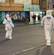 La PDI se encuentra investigando un homicidio que ocurrió en pleno centro de Valparaíso, hecho que dejó a una mujer fallecida y a dos hombres lesionados tras ser atacados con un arma blanca.