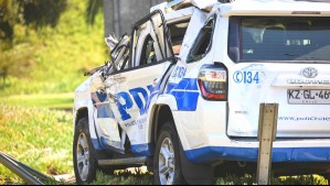 Se vuelca camioneta de la PDI: Tres funcionarios y un detenido resultan heridos