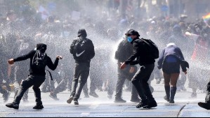 Evalúan expulsar a extranjeros detenidos en marcha estudiantil