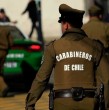 Dos funcionarios de Carabineros fueron dados de baja en Valparaíso tras una denuncia por un hecho que reviste carácter de delito. Fiscalía investiga y se abrió un sumario administrativo.