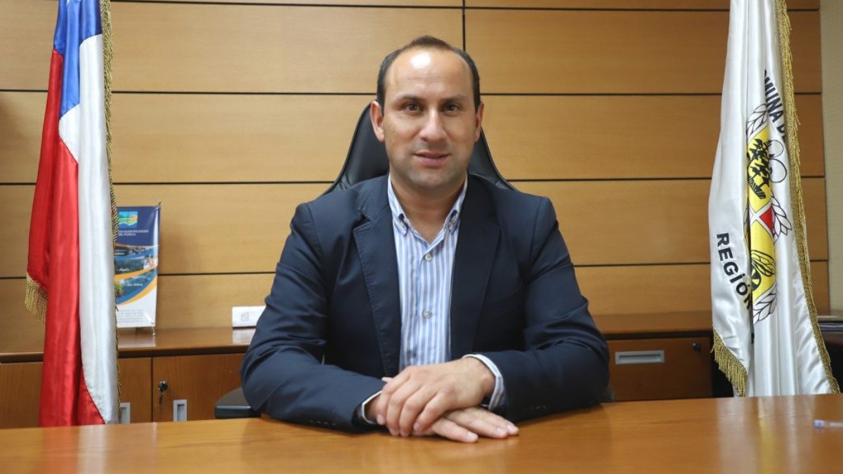 Los descarados chats del alcalde de Coihueco acusado de acoso sexual: 'Este tipo de personas no aceptan un no como respuesta'