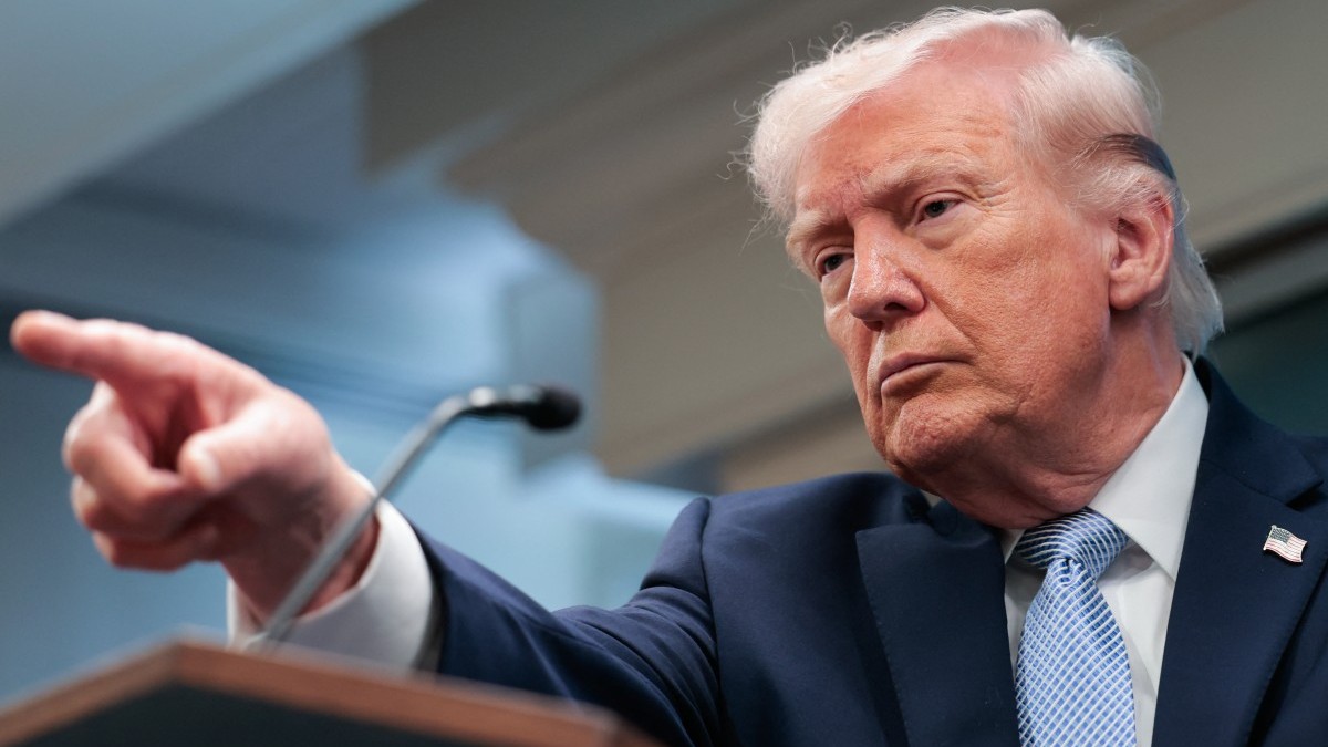 Casa Blanca advierte a empleados que no pueden apostar en app sobre la guerra