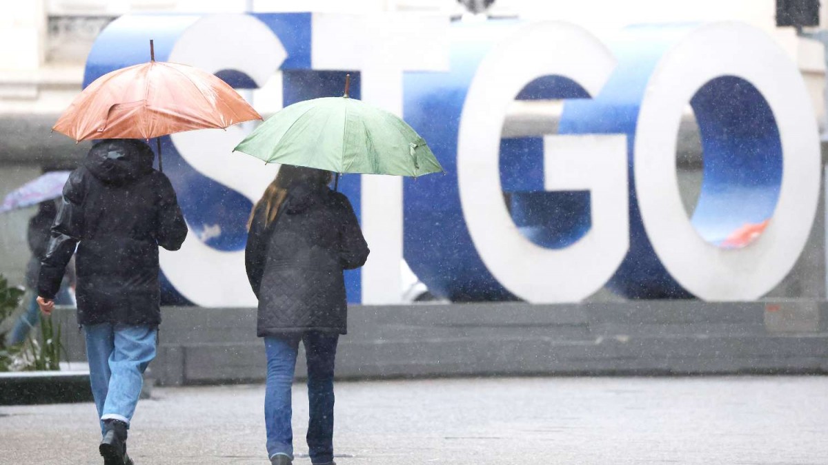 ¿Lloverá este sábado en Santiago? Jaime Leyton adelanta probabilidad de precipitaciones
