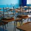 Debido a la baja segregada que afectará con lluvias al norte del país, el Gobierno decidió que algunas escuelas suspendieran sus clases de forma preventiva para mañana martes. ¡Revisa las comunas!