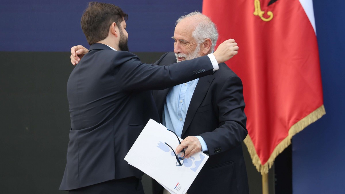 UDI anuncia comisión investigadora tras informe de Contraloría sobre Plan Habitacional de Boric: Montes será el primer citado