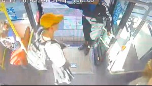 Caen dos miembros de 'Las Gárgolas' tras violento robo a pasajeros de un bus RED en San Joaquín