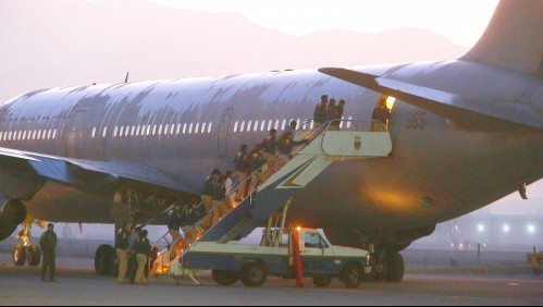 Delitos por robos, tráfico y porte de armas: Gobierno realizará primer vuelo para expulsar a migrantes irregulares