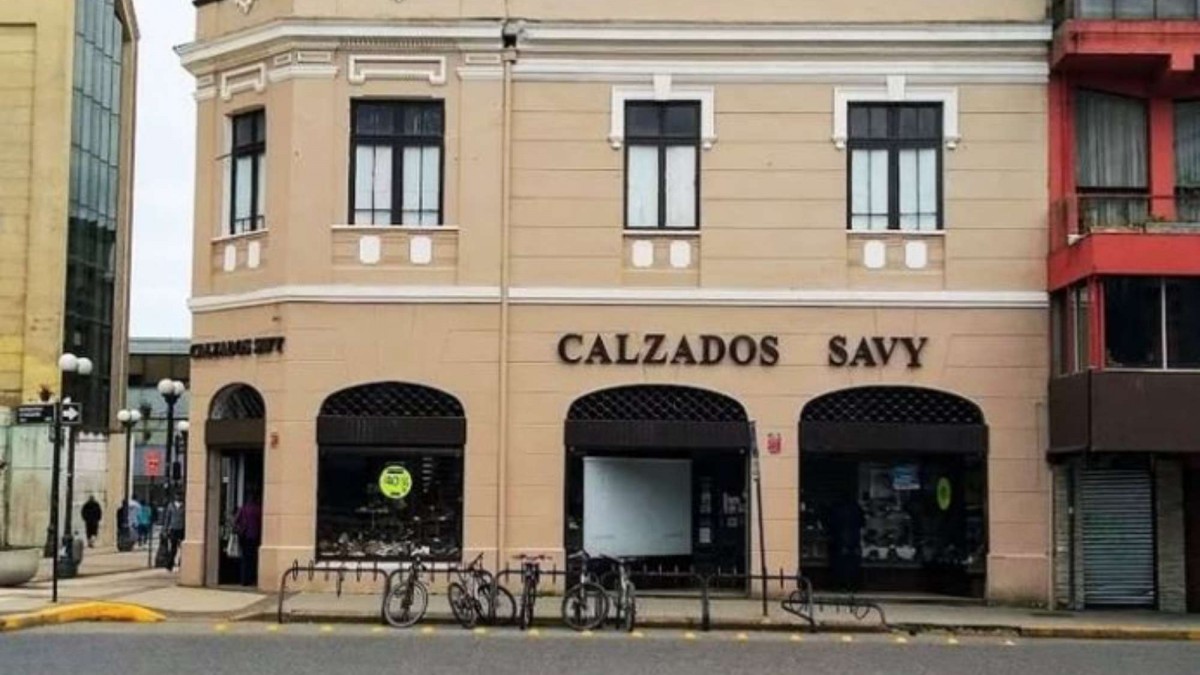 Rematan productos desde $500 por mayor: Icónico local de calzados anuncia cierre definitivo de sus puertas