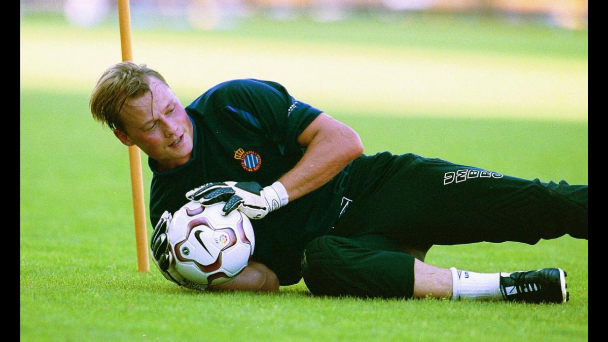 Luto en el fútbol: Exarquero de Juventus y Liverpool muere en trágico accidente