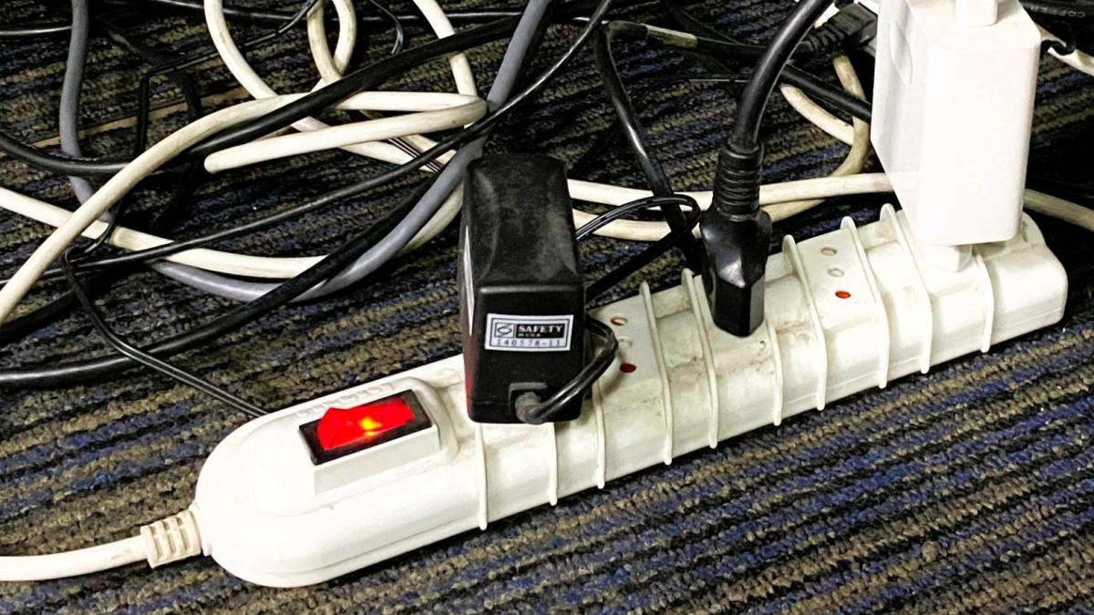 SEC aplicará inteligencia artificial para detectar productos eléctricos sin certificación: 'Nos permite fiscalizar mejor'