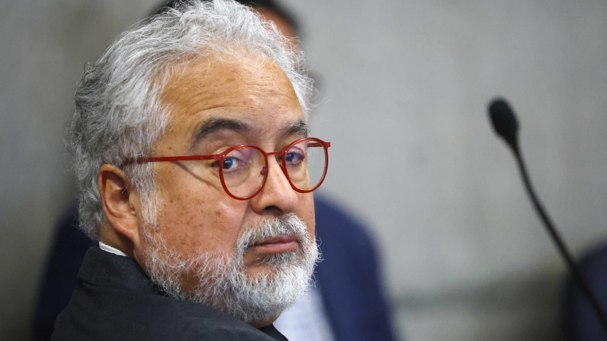 Luis Hermosilla enfrenta nuevamente a Fiscalía en interrogatorio por causa contra exjueza Sabaj