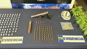Incautan subametralladora en operativo antidrogas cerca de plaza y colegio en Pudahuel