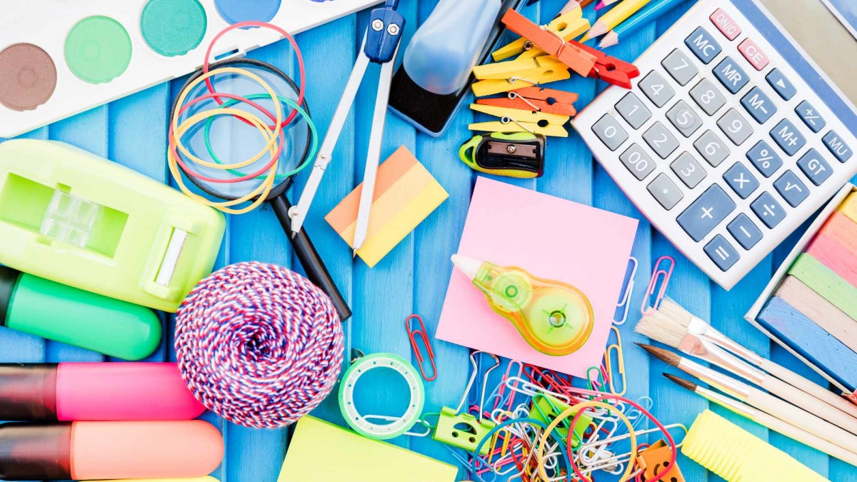 Descuentos de hasta 40%: Conocida papelería de Estación Central anuncia cierre de puertas y liquida todos sus productos