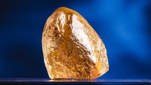 Hito en la minería: Encuentran uno de los cinco diamantes amarillos de más de 150 quilates en Canadá
