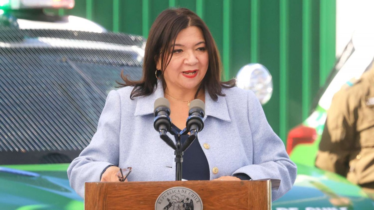 'Cuota Pizarro': Funcionarios de La Pintana denuncian descuentos de sueldo para financiar campañas y viajes de alcaldesa