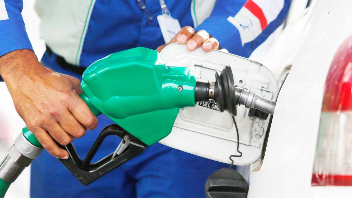 ¿Hubo algún cambio?: Revisa las variaciones en el precio de las bencinas desde este jueves