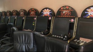 Clausuran casino clandestino con 80 máquinas en Estación Central: suman más de mil equipos incautados