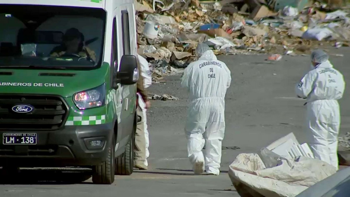 Investigan homicidio en vertedero clandestino de Puente Alto: Hombre recibió impactos de bala