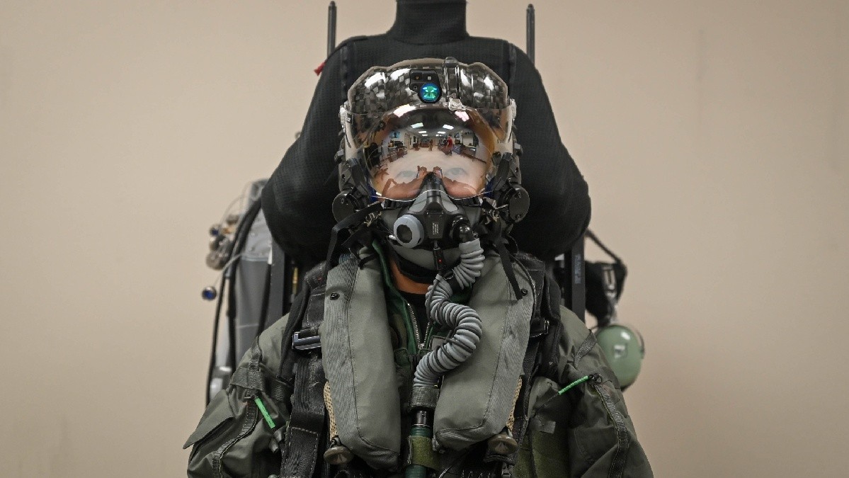 Entre la vida y la eyección: Terribles riesgos que enfrentan los pilotos de combate al eyectarse de un caza de guerra